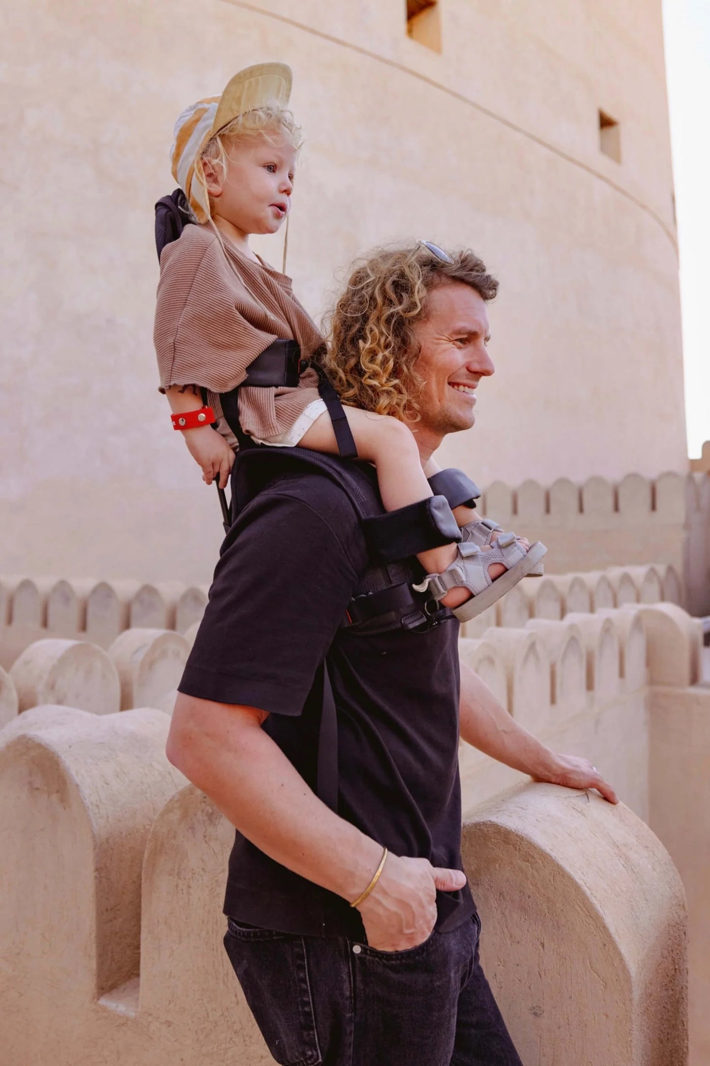 MiniMeis G5 Shoulder Carrier