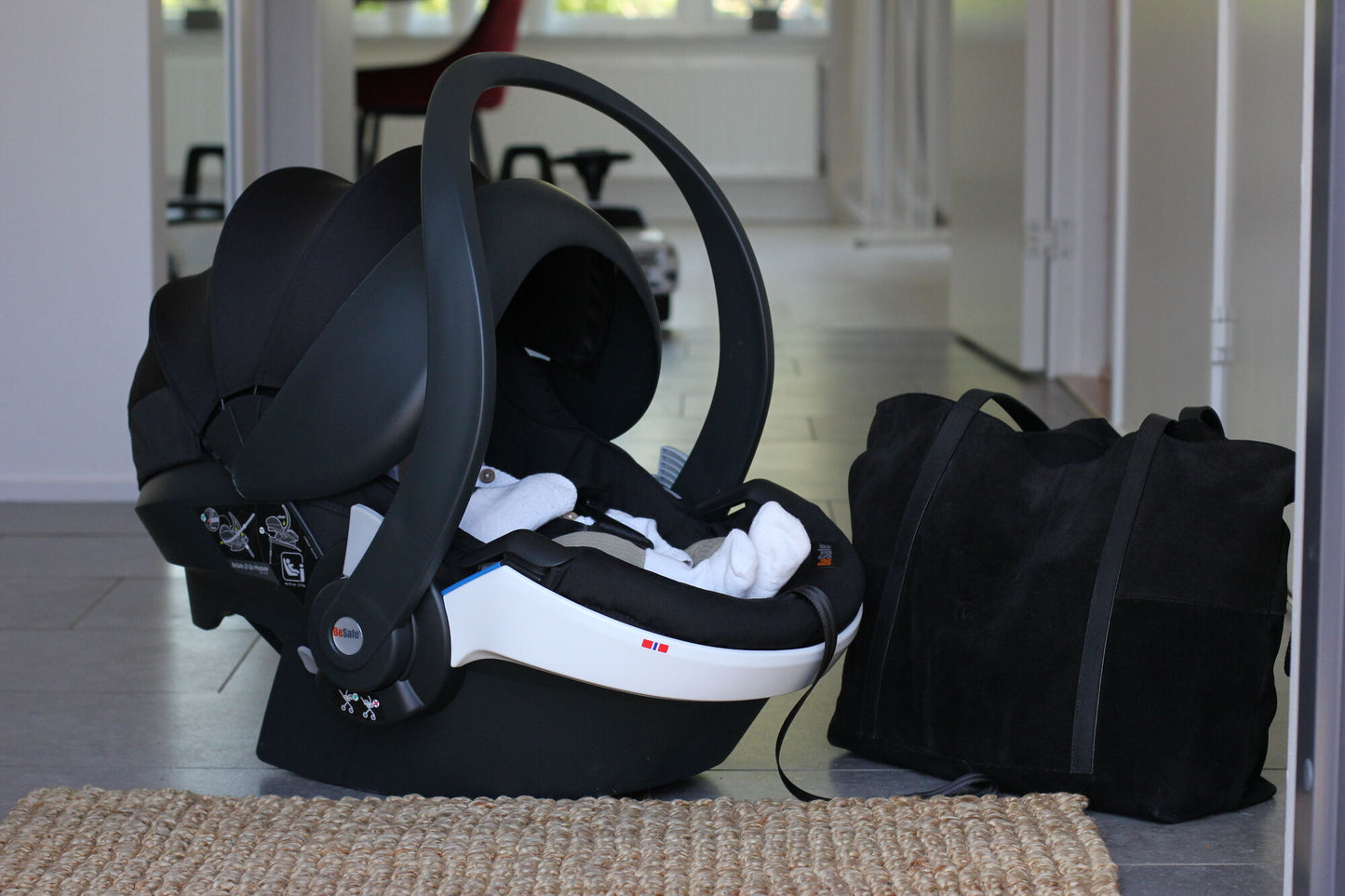 BeSafe iZi Go Modular X2 i-Size (Rear Facing)